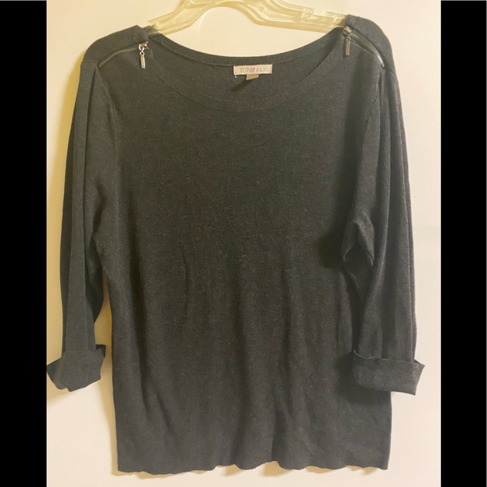 🌺 Roz & Ali Sweater 🌺